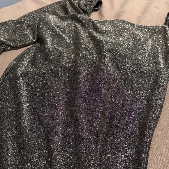 Reformation 'Rahm' Ruched Puff Sleeve Dress in Bronze Sparkle - Picture 7 of 7